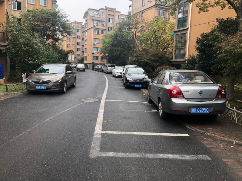 魏善莊鎮(zhèn)現(xiàn)已將施畫停車位納入工作計(jì)劃