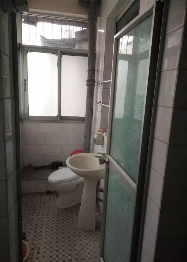 已經有許多居民辦完手續領到新房鑰匙