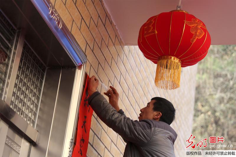 記者來到即墨古城安置區活動現場